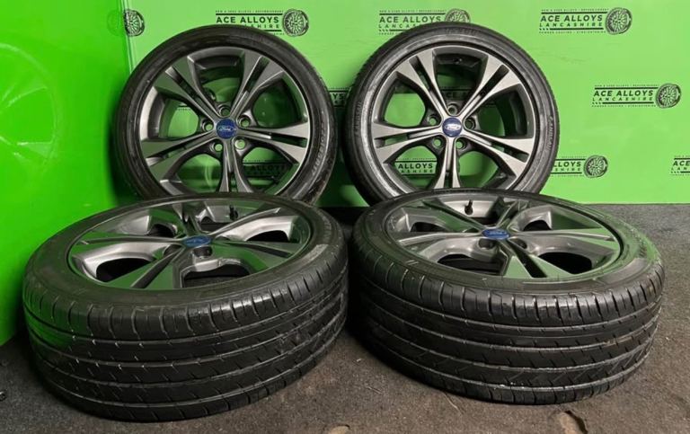 *REFURBISHED* FORD 17” 5x108 ALLOY WHEELS + GOOD TYRES CONNECT MONDEO