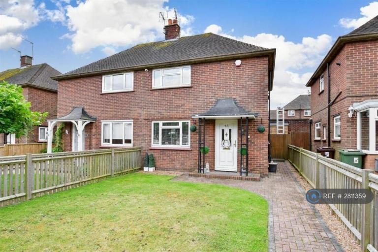 1 bedroom in Mcalpine Crescent, Loose, Maidstone, ME15 (#2811359)