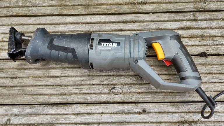 Titan Reciprocating Saw | Spares or Repair | Motor Working