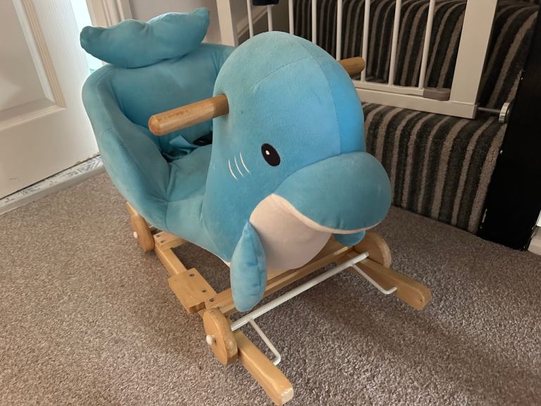2-in-1 Rocking Horse & Ride-On Toy – Great Condition! 🐬