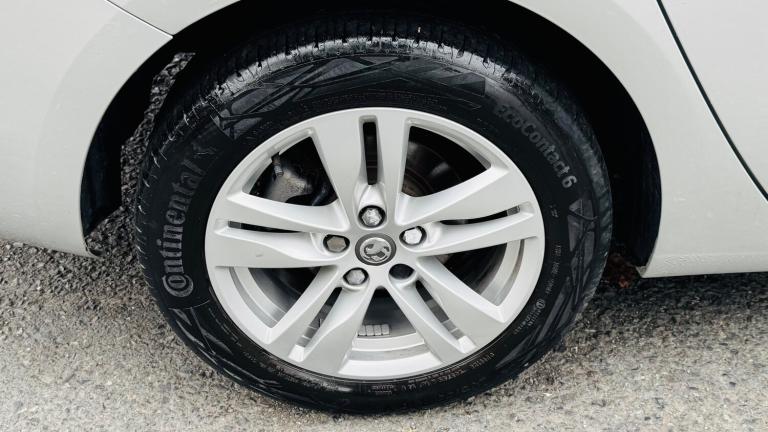 2023 Toyota Aygo X 1.0 VVT-i Edge Hatchback 5dr Petrol x-shift Euro 6 (s/s) (72