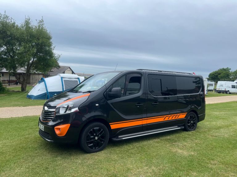 Vauxhall, VIVARO, Panel Van, 2015, Manual, 1598 (cc)