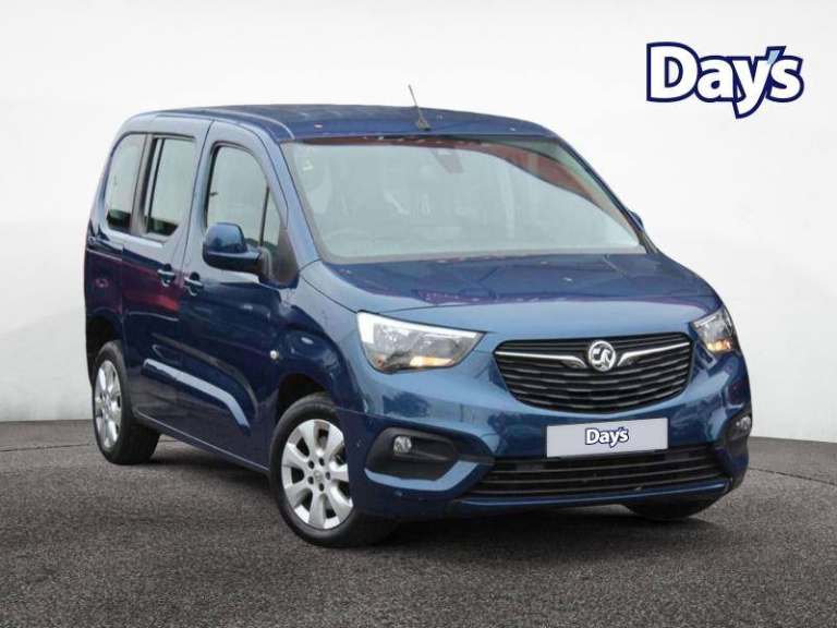 2019 Vauxhall Combo Life 1.2 Turbo Energy Petrol Manual (110 ps) [Full Vauxhall History, Rev Came...