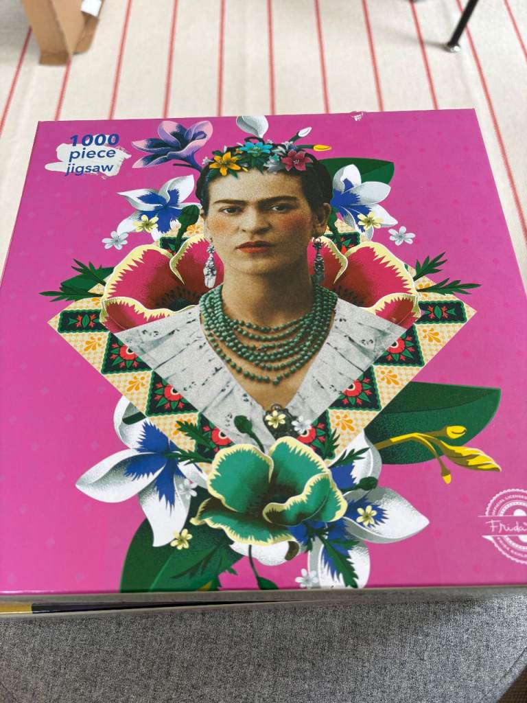 Flame Tree Frida Kahlo 1,000 jigsaw puzzle