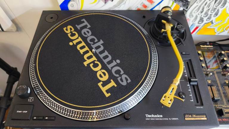 2 x Technics SL-1200M7L 50th Anniversary Direct Drive DJ Turntables Black/Gold