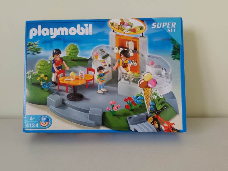 Playmobil Ice Cream parlour