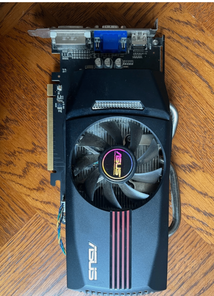 ASUS AMD Radeon HD 6770 (1024 MB) (EAH6770 DC/G/2DI/1GD5) Graphics Card