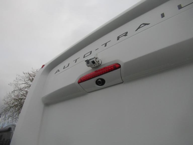 Auto Trail Tracker FB