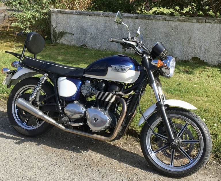 Triumph, BONNEVILLE, 2009, 865 (cc)
