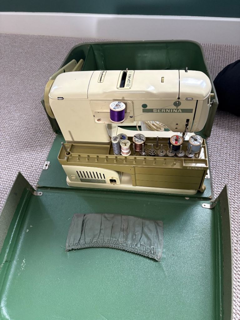 Sewing machine Bernina 730
