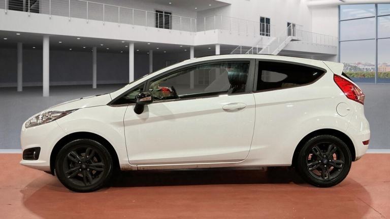 FINANCE AVAILABLE 2016 FORD FIESTA 1.3 Zetec White Edition 2xKEYS 12 MONTH MOT