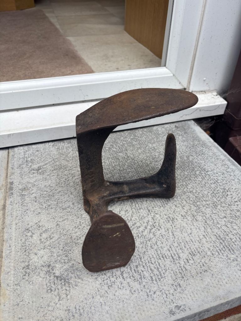 Vintage Cast Iron Cobbler's Anvil Shoe Last