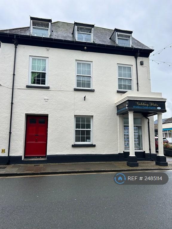 1 bedroom flat in Fore Street, Callington, PL17 (1 bed) (#2485114)