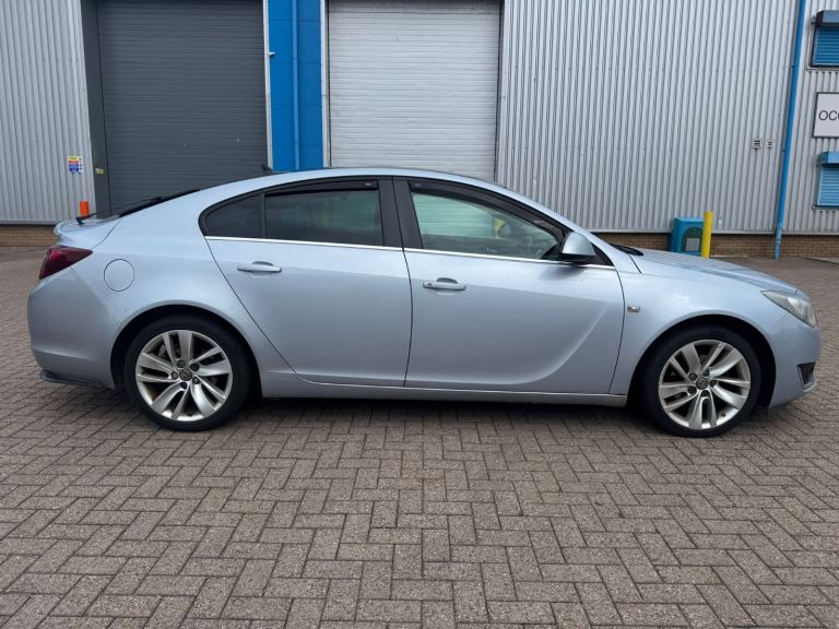 Vauxhall, INSIGNIA, Hatchback, 2014, Manual, 1956 (cc), 5 doors