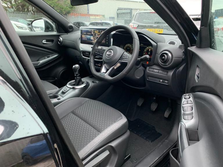2025 Nissan Juke 1.0 DiG-T N-Connecta 5dr HATCHBACK PETROL Manual
