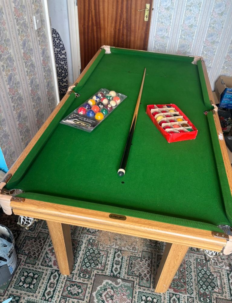 Riley snooker table
