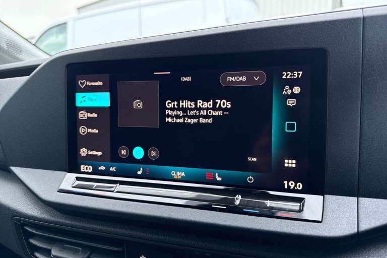 2025 Volkswagen Caddy C20 Cargo Commerce Pro Maxi 150 PS 1.5 TSI eHybrid 6sp DSG Van PETROL/ELECT...