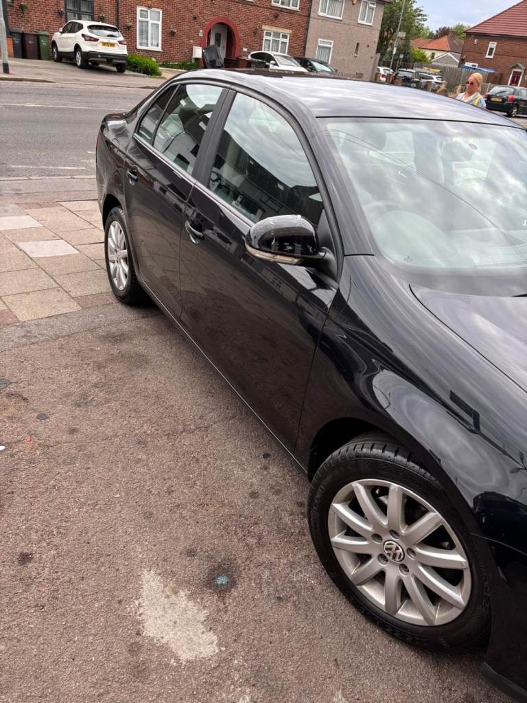 Volkswagen, JETTA, Saloon, 2008, Manual, 1595 (cc), 4 doors