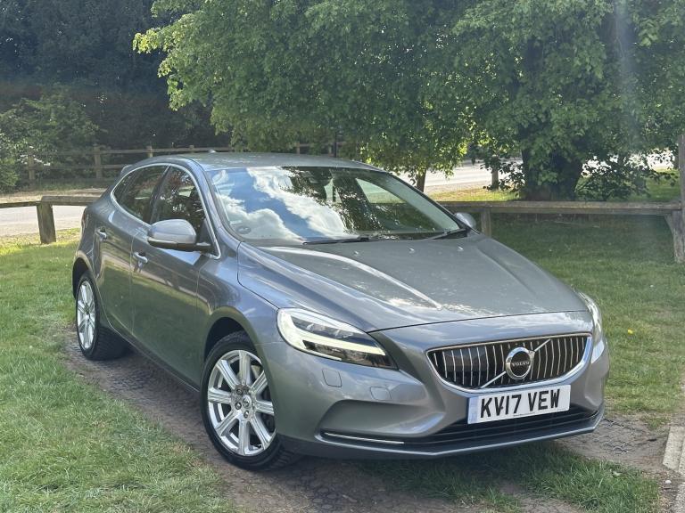 VOLVO V40 2.0 Inscription D3 2017