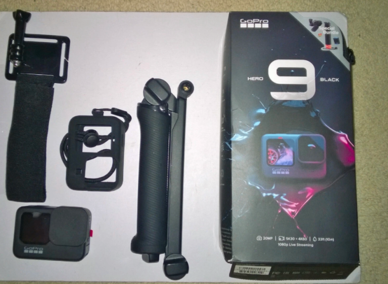 GoPro HERO 9 Black 20MP Waterproof Action Camera Bundle Extras Hypersmooth Boxed