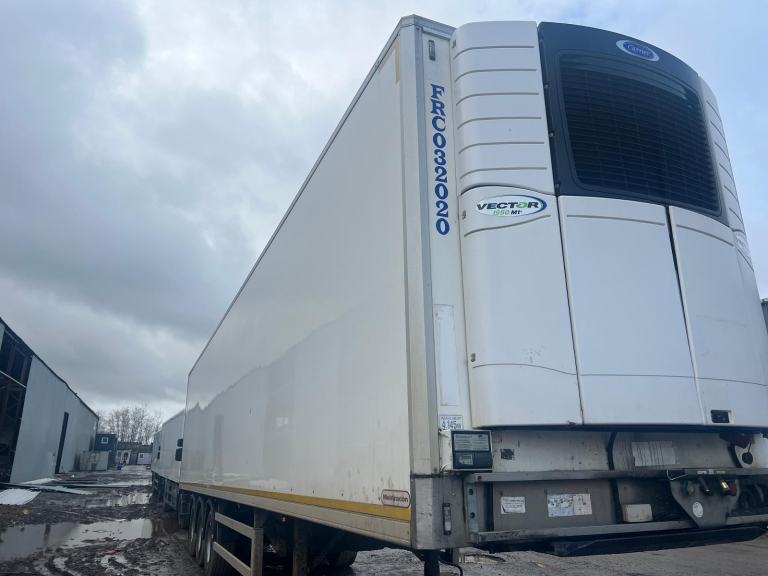 MONTRACON TRIAXLE CARRIER VECTOR 1950 DUAL TEMP FRIDGE TRAILER