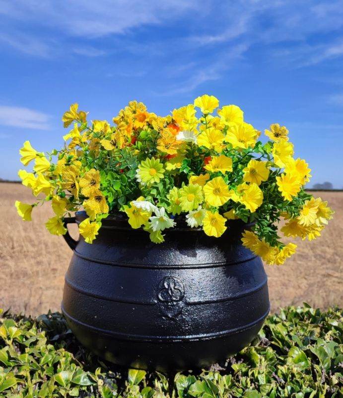 Antique Cast Iron 3‑Legged Scouting Cauldron – Perfect Rustic Planter or Log Holder.