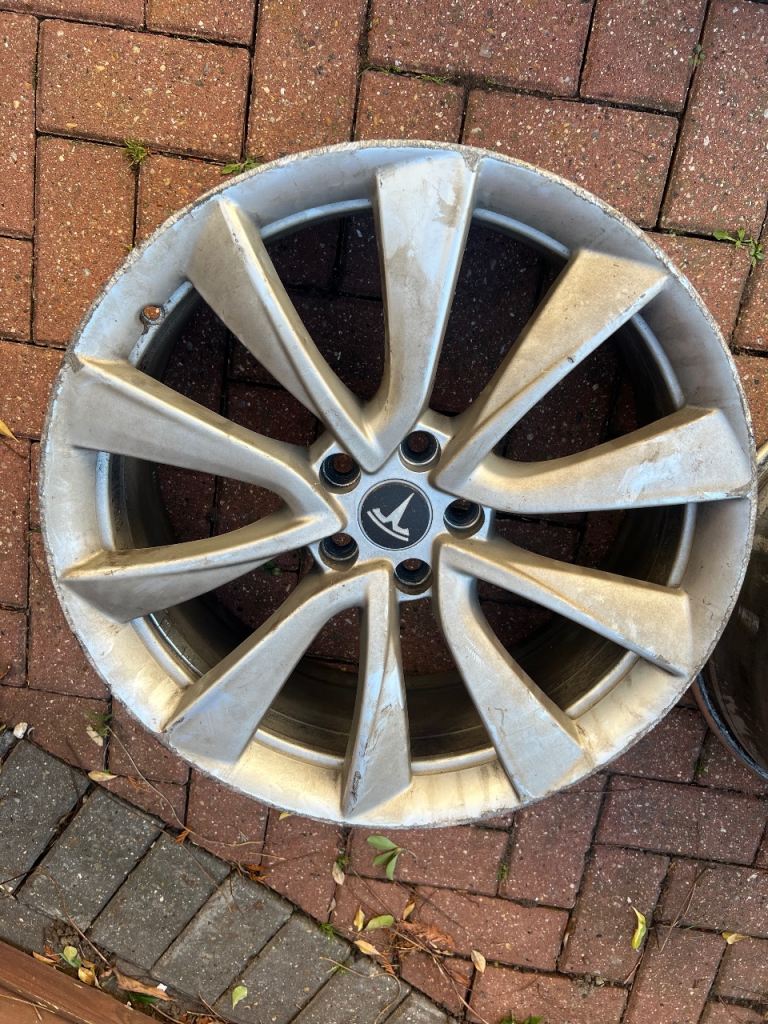 Tesla Model 3 Performance “20” wheels set