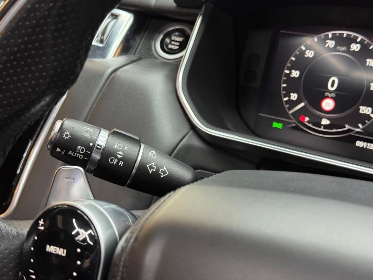 2020 Land Rover Range Rover Sport 3.0 SD V6 Autobiography Dynamic Auto 4WD Euro 6 (s/s) 5dr ESTAT...