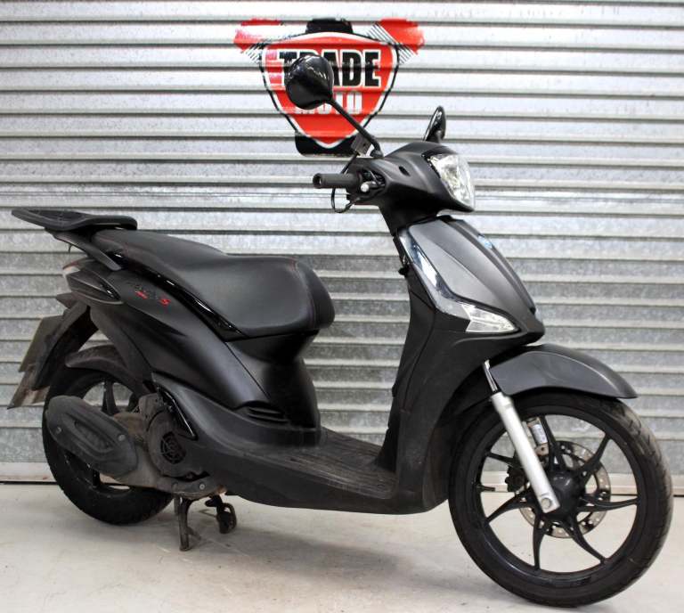 2021 21 PIAGGIO LIBERTY S 125 ABS BLACK SCOOTER LEARNER LEGAL TRADE SALE 8K MOT