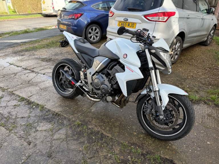🏍️ 2008 Honda CB1000R – 20,100 Miles – Extras – Great Condition