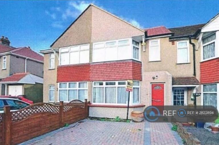 1 bedroom in Sutherland Avenue, Welling, DA16 (#2822894)