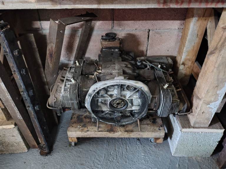 VW type 2 : 2 litre engine