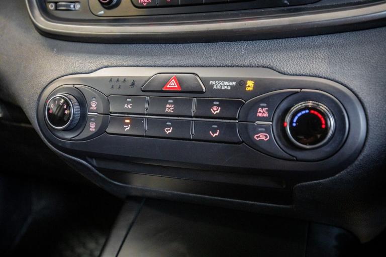 2017 Kia Sorento 2.2 CRDi KX-1 5dr ESTATE DIESEL Manual