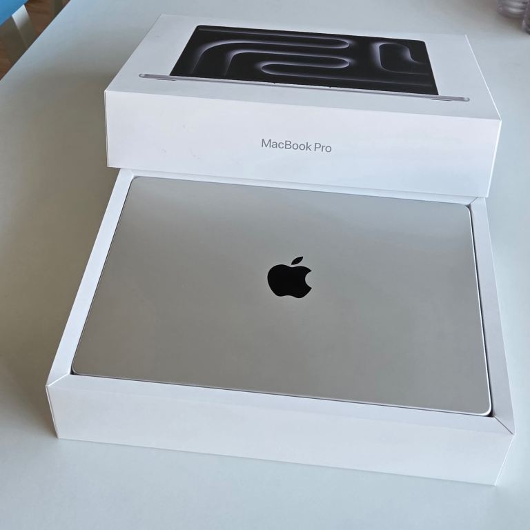 Apple MacBook Pro M4 Pro 14-inch – 24GB Memory, 512GB Storage, LIKE NEW