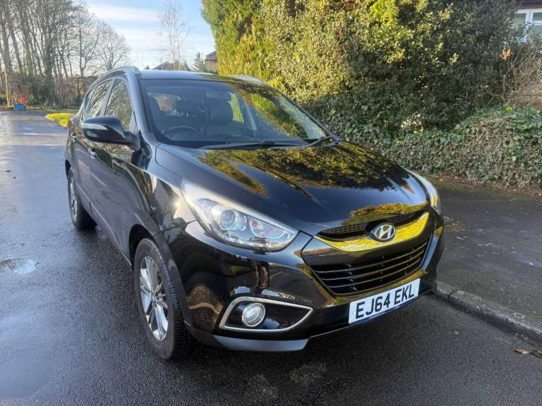 Hyundai ix35 SE 2.0 CRDi SUV 4WD 5 Doors with Half Leather Heated Seats&Low Mileage 99K