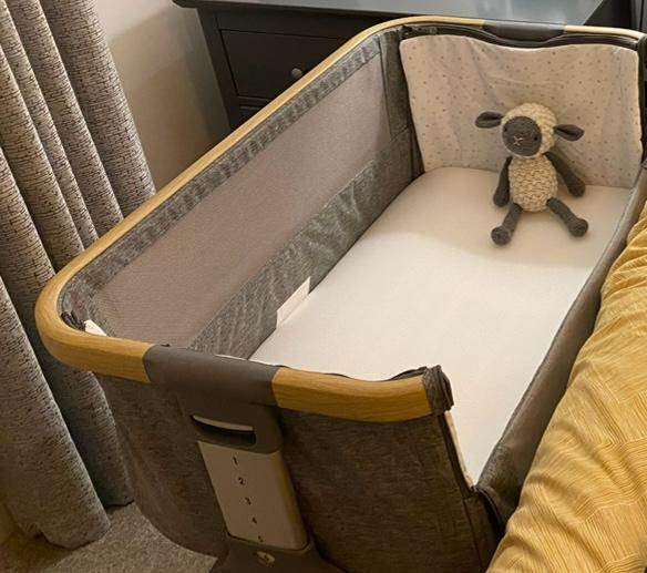 image for Tutti Bambini CoZee Air Bedside Rocking Crib- Oak & Charcoal