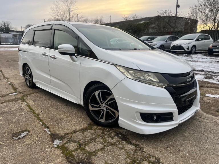 Honda Odyssey 2.4 PETROL ABSOLUTE 2.4i VTEC AUTO Petrol Automatic