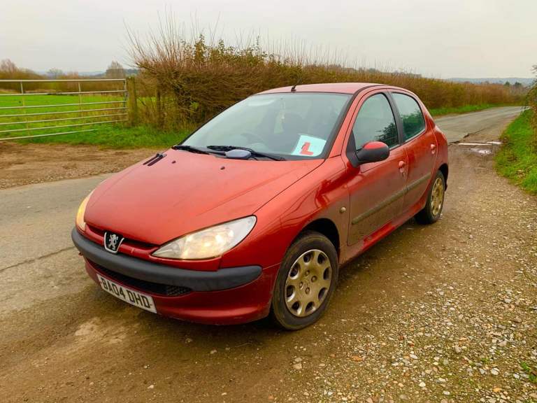 Peugeot, 206, Hatchback, 2004, Manual, 1360 (cc), 5 doors
