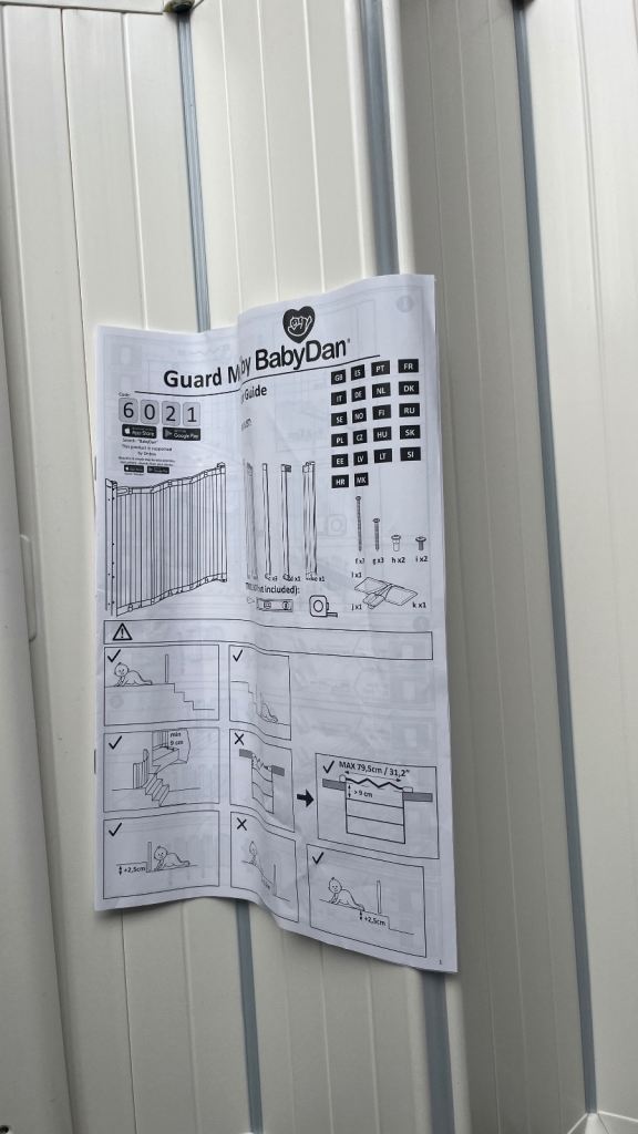 Stair gate secure new boxed 