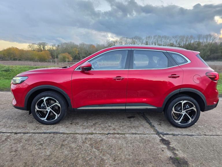 2023 MG MG HS 1.5 T-GDI PHEV SE 5dr Auto ESTATE PETROL/ELECTRIC Automatic