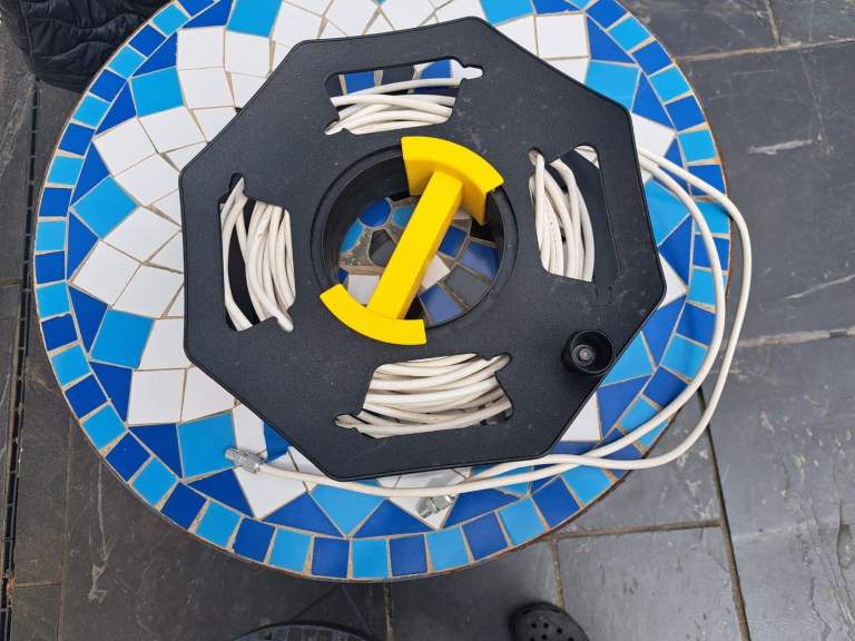 hook up cable and aerial cable