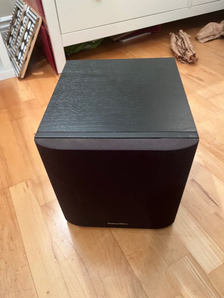 Bowers and Wilkins asw608 subwoofer