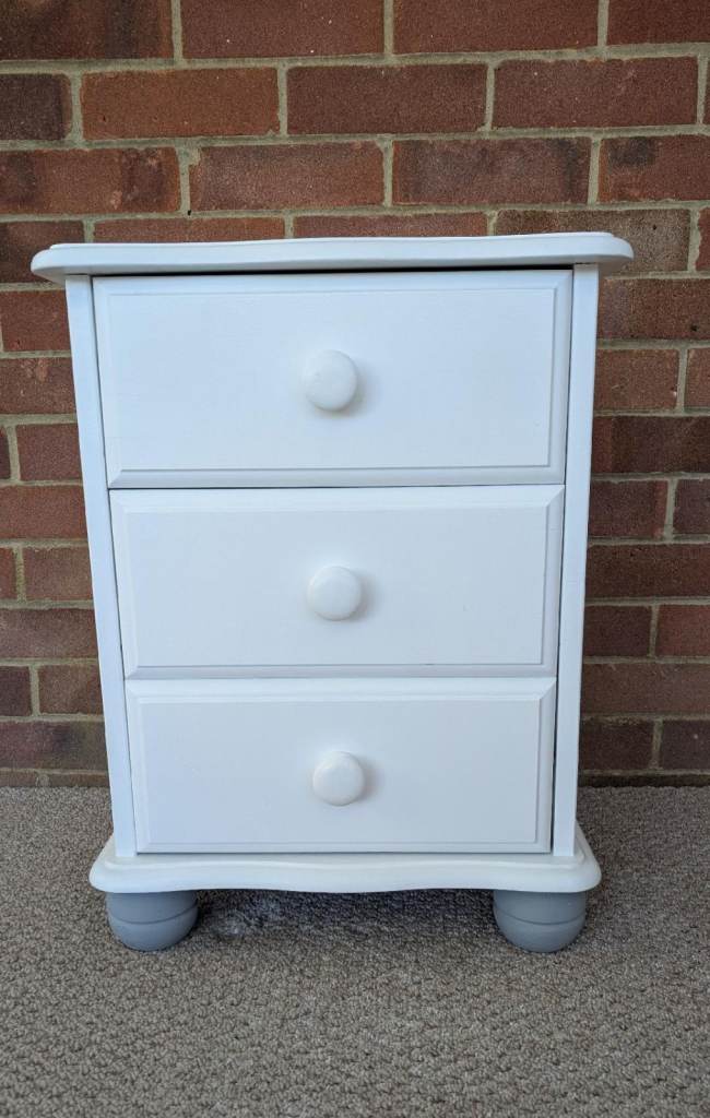 Bargain! Solid 3-drawer Chest of Drawers Pine White (others available ...