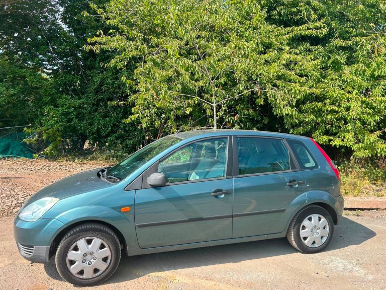 FORD FIESTA 1.3 FINESSE 52 REG 5 DOOR GENUINE 46872 MOT APRIL 28TH 2027 LOW INSURANCE 48+MPG
