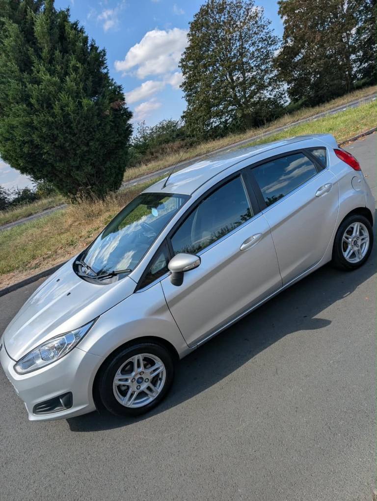 Ford, FIESTA, Hatchback, 2013, Manual, 1498 (cc), 5 doors