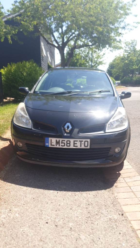 Renualt clio 2009 1.6 automatic