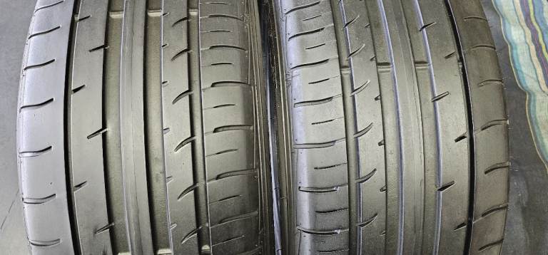 215 50 18   2 x tyres Falken Azenis FK