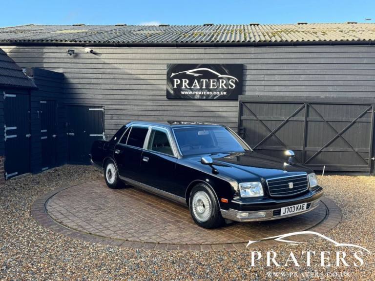1990 Toyota Century 5.0 v12  Saloon Petrol Automatic