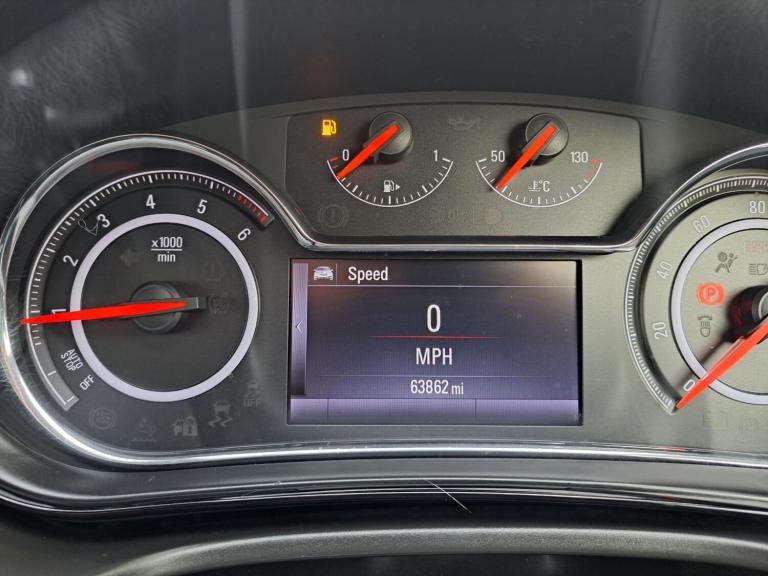 2014 Vauxhall Insignia 2.0 CDTi ecoFLEX Tech Line Sports Tourer Euro 5 (s/s) 5dr ESTATE Diesel Ma...