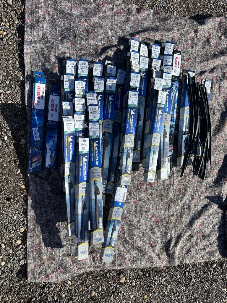 Mixed Job Lot Car Windscreen Wiper Blades Michelin Bosch New & Loose Assorted